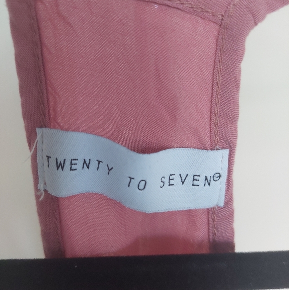 3 for $15! Pink tank top - Picture 2 of 4